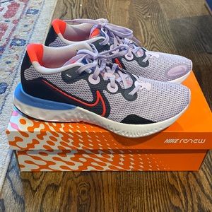 Nike Renew Run